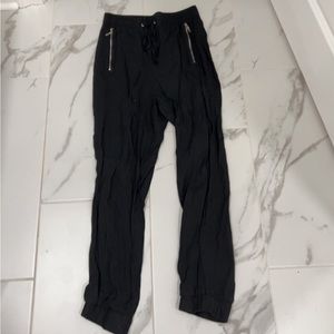 Small high waisted black dress jogger